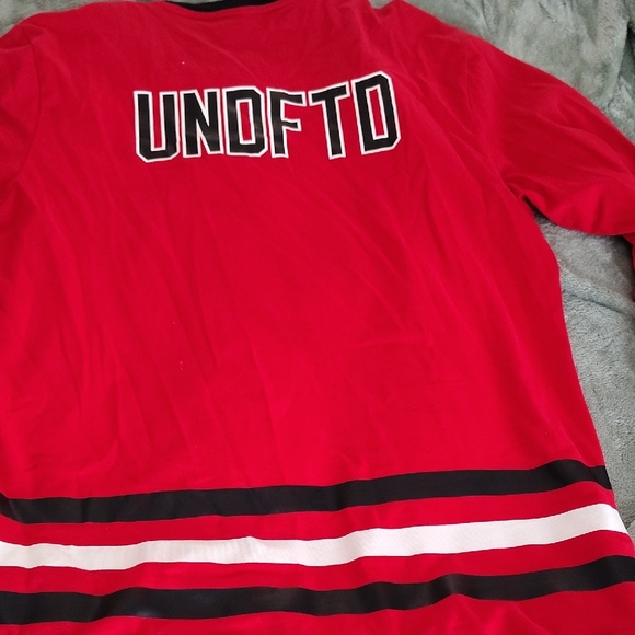 Undefeated - Picture 4 of 4